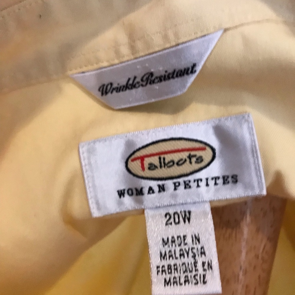 Button up - Picture 5 of 6